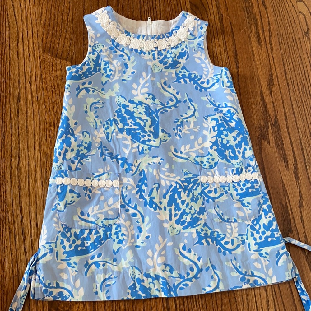 Lilly Pulitzer blue turtle dress size 4 super cute